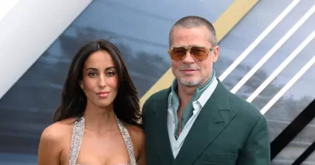 brad-pitt-nuk-ka-plane-te-martohet-me-ines-de-ramon-edhe-pse-familja-e-tij-e-konsideron-tashme-nje-prej-tyre