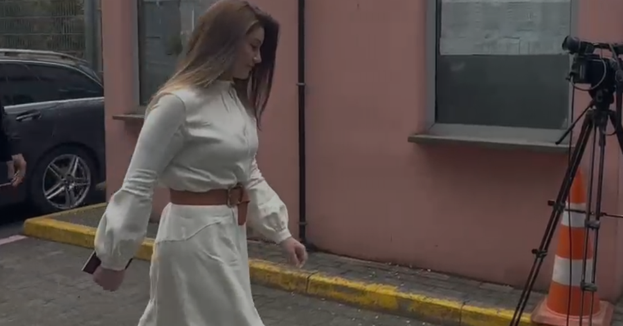 Ajola Xoxa paraqitet në SPAK, i komunikohen sot zyrtarisht akuzat