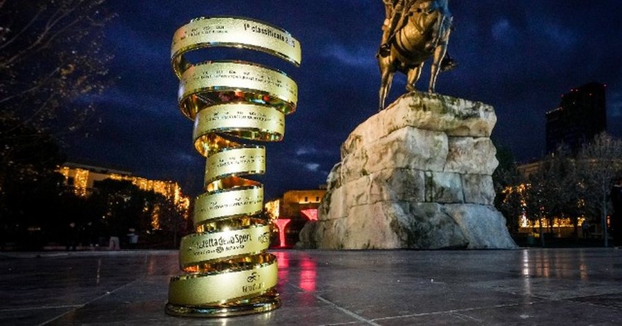 "Hera e parë që Giro d'Italia nis në një vend