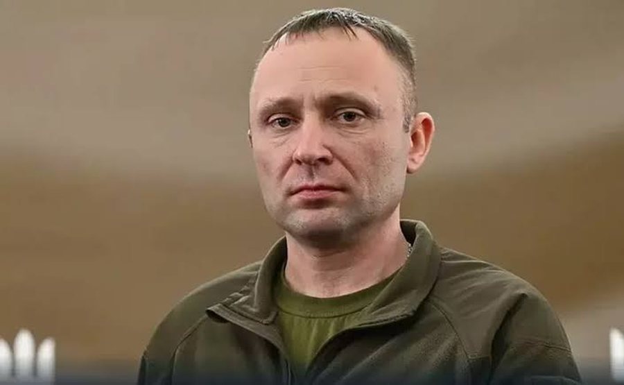 Zelensky riorganizon drejtimin e ushtris&euml; pas protestave, em&euml;ron