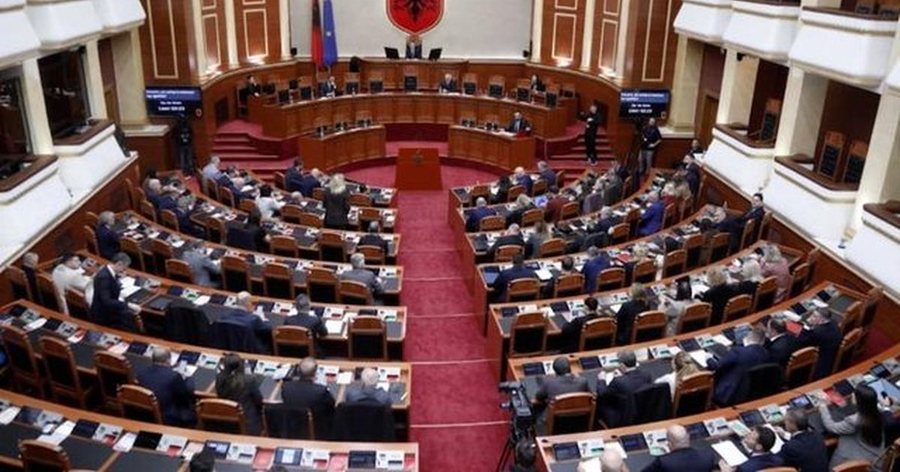 Nga interpelanca me Lamallarin te ndryshimet p&euml;r Komisionin e