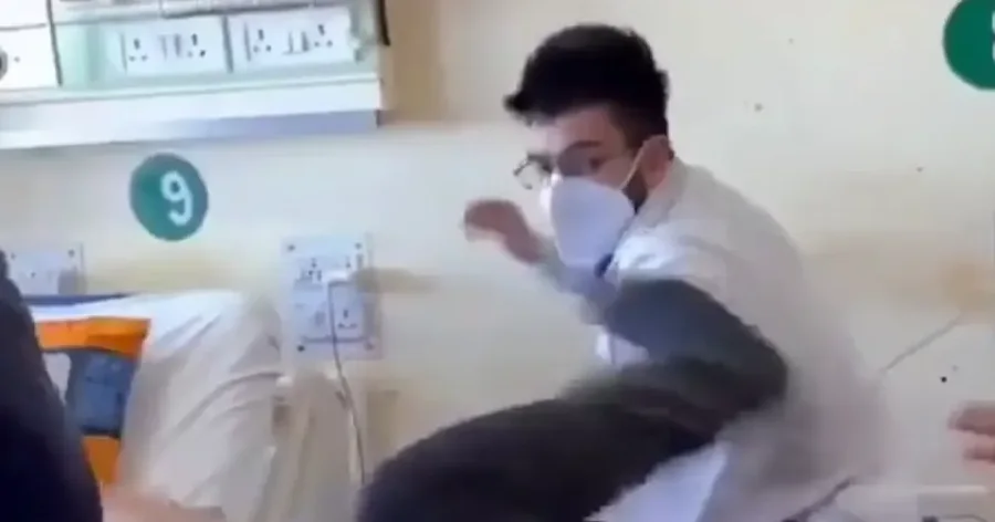 PAMJE T&Euml; R&Euml;NDA! U ankua dhe i k&euml;rkoi t&euml; ishte m&euml; i