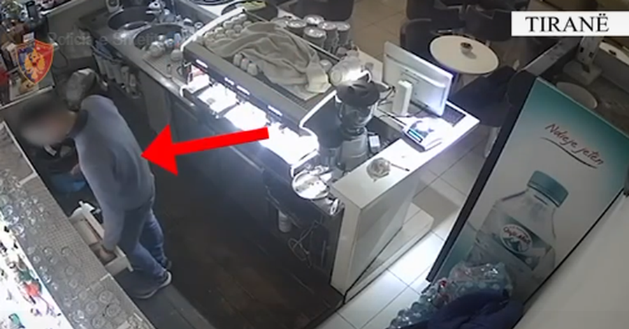 VIDEO/ Vodhi nj&euml; shum&euml; parash n&euml; vendin e tij t&euml; pun&euml;s!