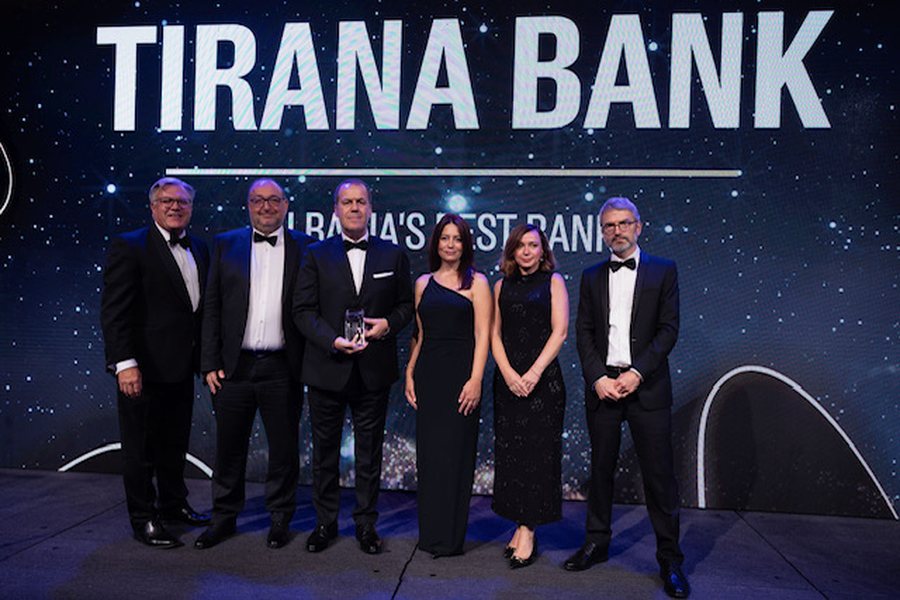 Tirana Bank shpallet “Banka më e Mirë në