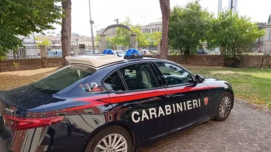 Zbulohet laborator droge brenda nj&euml; apartamenti n&euml; Itali, vihen