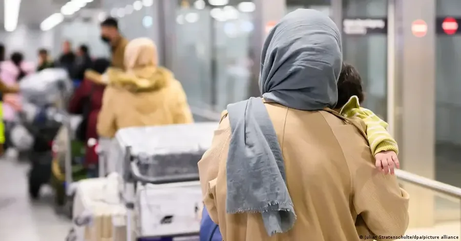 Kompromisi gjerman p&euml;r azilin/ DW: P&euml;r &ccedil;far&euml; ran&euml;