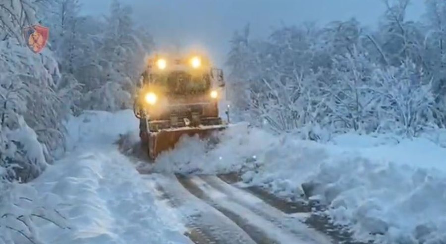 Mot i keq dhe reshje dëbore, “Rrugorja” apel shoferëve: