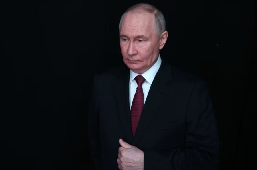 CNN: Epstein u p&euml;rpoq disa her&euml; t&euml; komunikonte me zyrtar&euml;