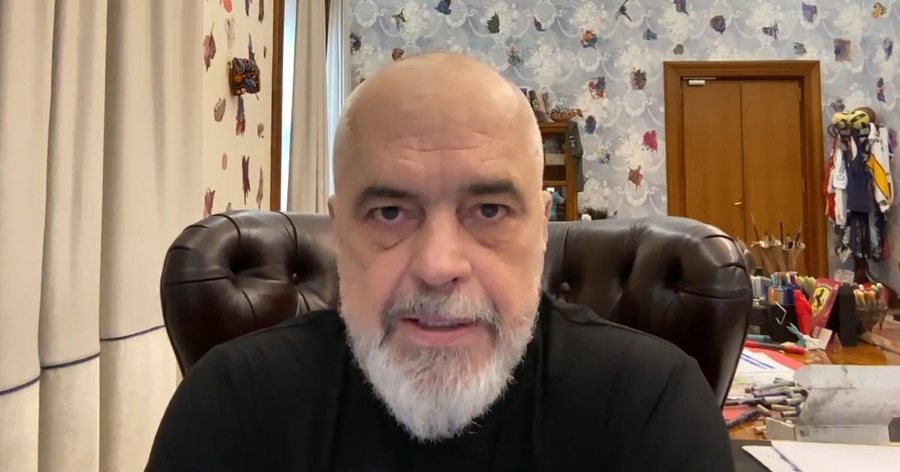 K&euml;rkojn&euml; rritje pagash/ Rama sulmon Shoqat&euml;n e Gjyqtar&euml;ve: