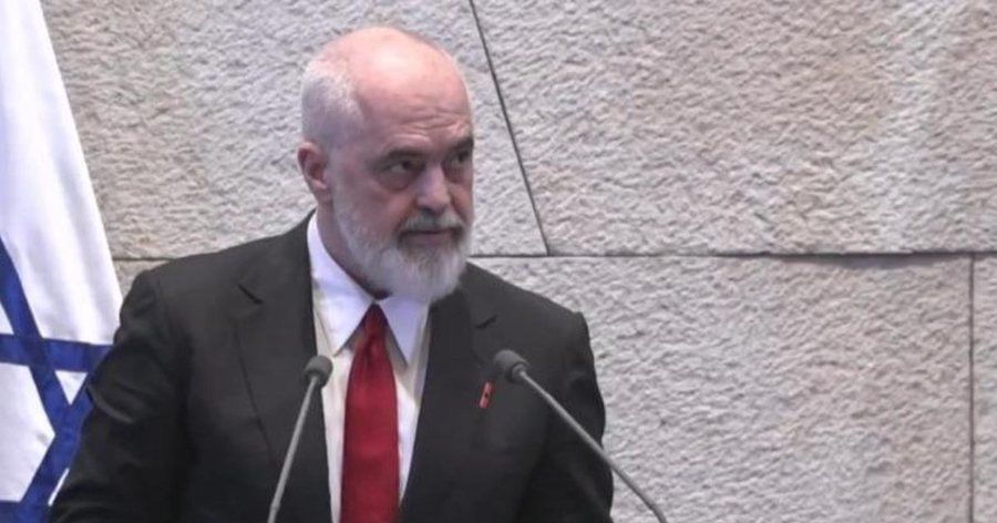 "T&euml; tradhtosh mikun &euml;sht&euml; krimi m&euml; i