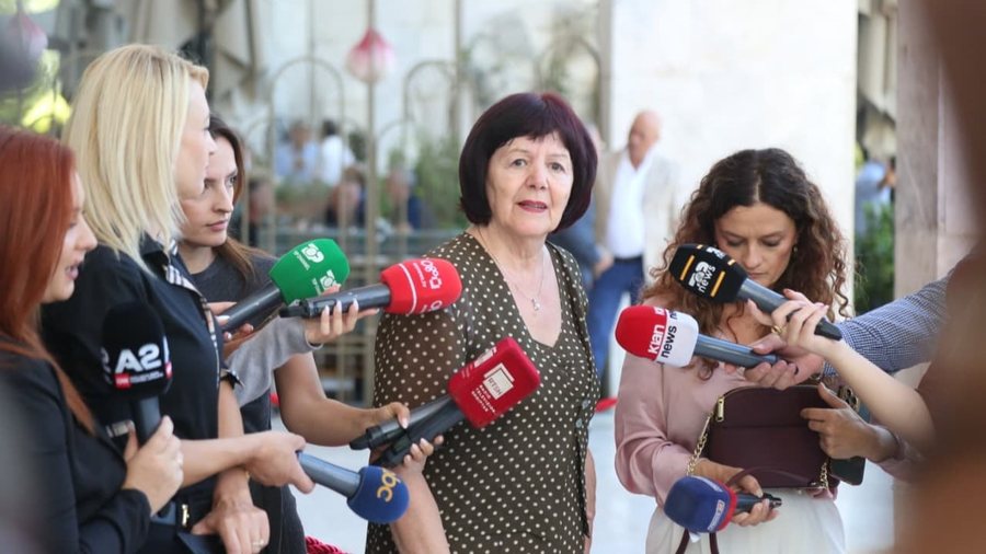 “Njeri i heshtur dhe këmbëngulës”, Marjeta Larja