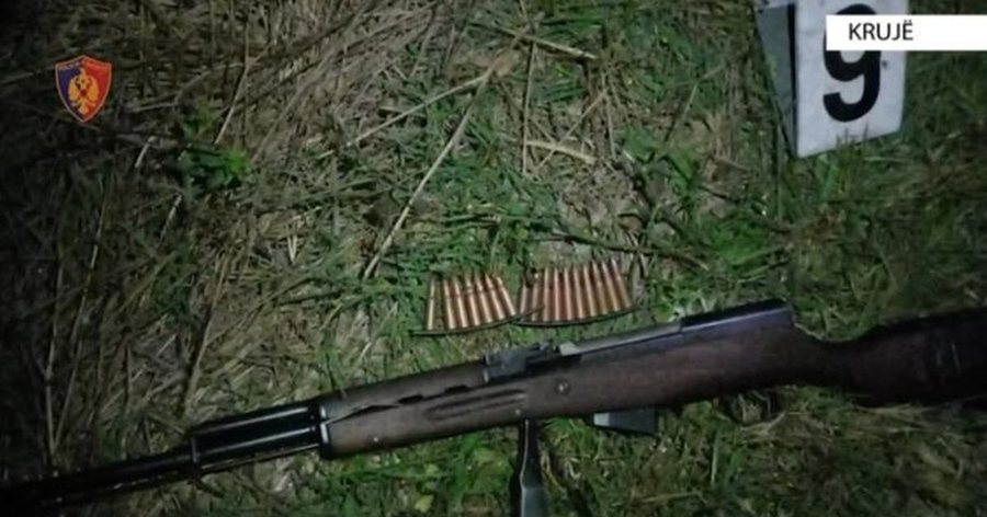 Pas konfliktit qëlloi me pushkë në drejtim të banesës