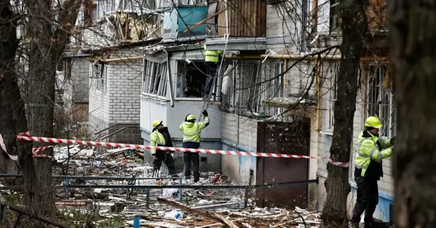 Tre t&euml; vdekur pas sulmit masiv t&euml; Rusis&euml; n&euml; t&euml;