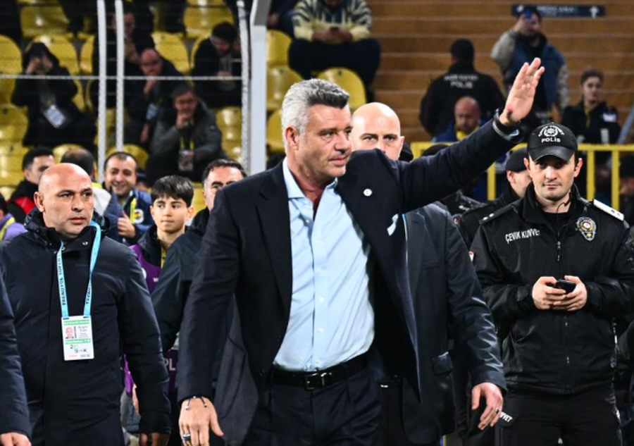 Skandal i madh n&euml; Turqi, Presidenti i Fenerbah&ccedil;es p&euml;rfundon