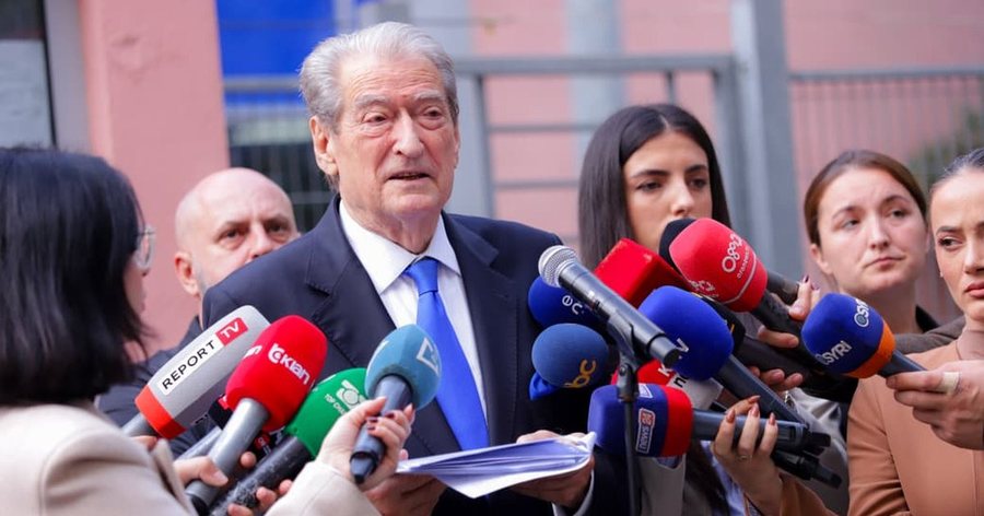 "Nuk ka pasur absolutisht asnjë urdhër nga askush"/ Berisha: