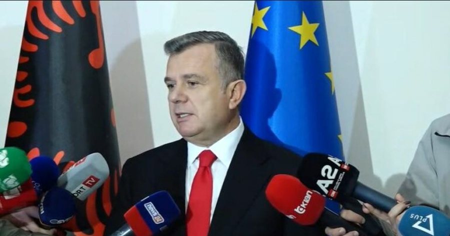 "E dinë mirë shqiptarët"/ Balla për