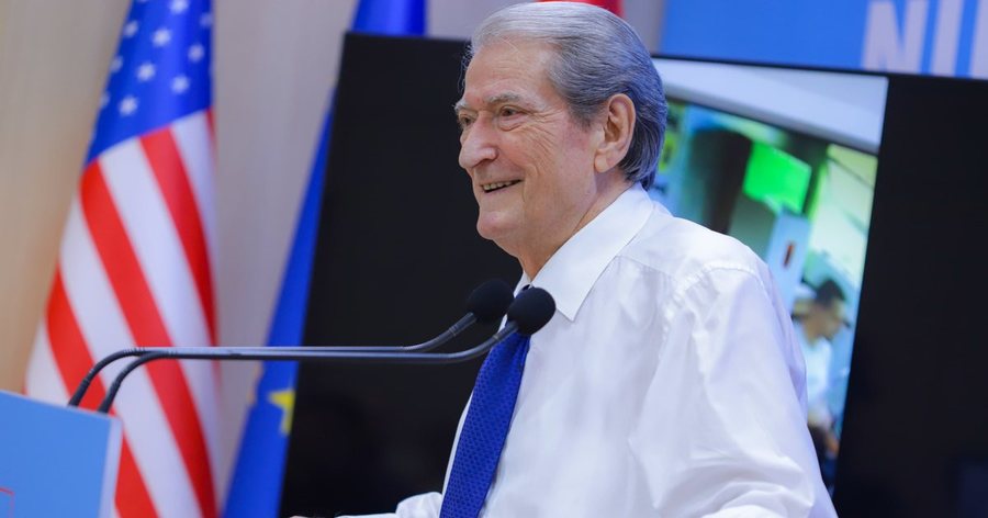 "Nuk ia kanë bërë as Enver Hoxhës!" Berisha