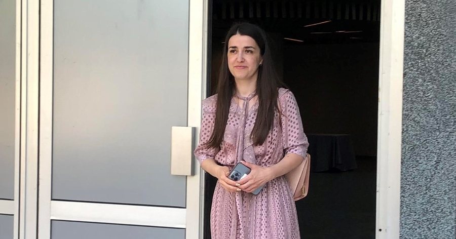 Tha se ishte kushërirë me deputeten e PD-së, gjyqtares Elsa