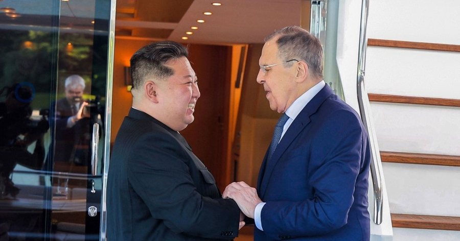 Lufta Rusi- Ukrainë/ Kim Jong-un rikonfirmon mbështetjen e plotë