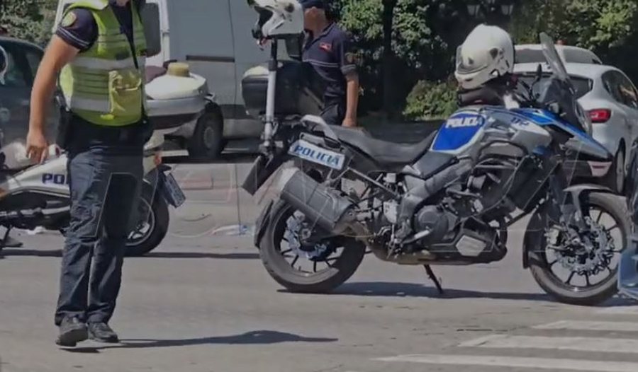 U përplasën nga automjeti teksa lëviznin me monopatina, ja si
