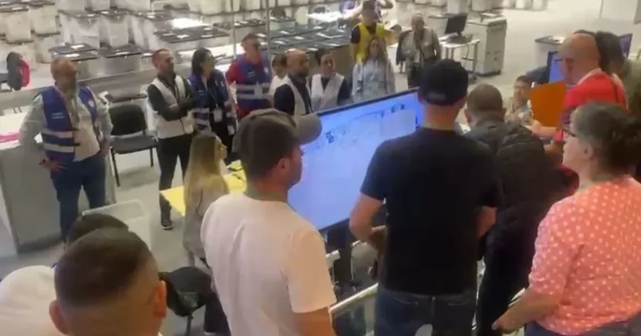 Tensione te Parku Olimpik/ "Fletët e votimit po kalojnë
