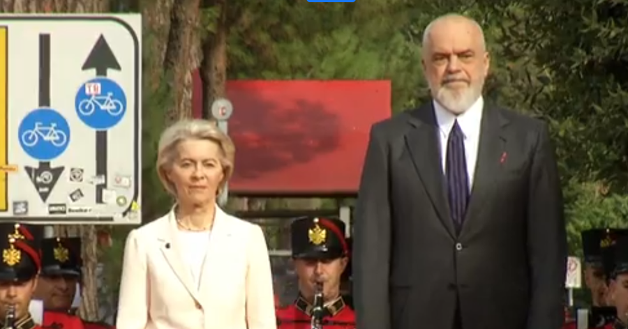 VIDEO/ Von Der Leyen takohet me Ramën, kryeministri e pret me ceremoni