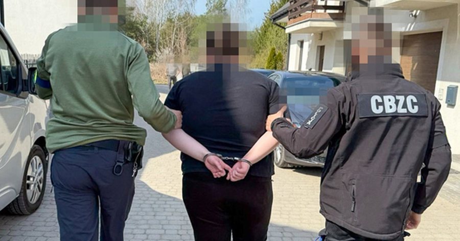 Të mashtruar nga agjentë të rremë, dhjetëra
