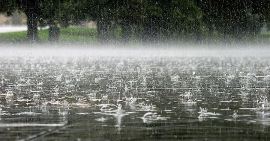 Merrni çadrat me vete sot! Rikthehen vranësirat dhe reshjet e shiut,