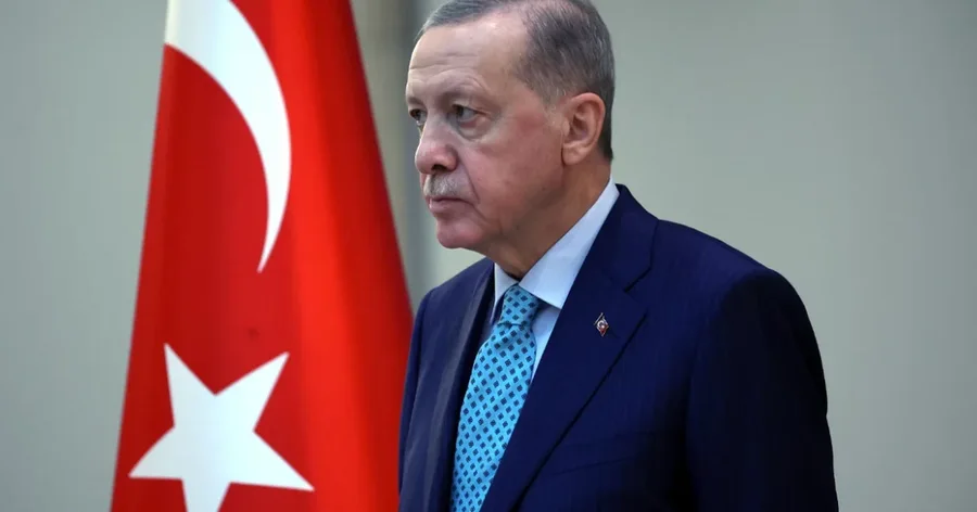 Erdogani i drejtohet kryeministrit libian: Do t’i mbrojmë të