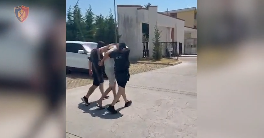I k&euml;rkuar n&euml; Spanj&euml; p&euml;r trafikim t&euml; l&euml;nd&euml;ve