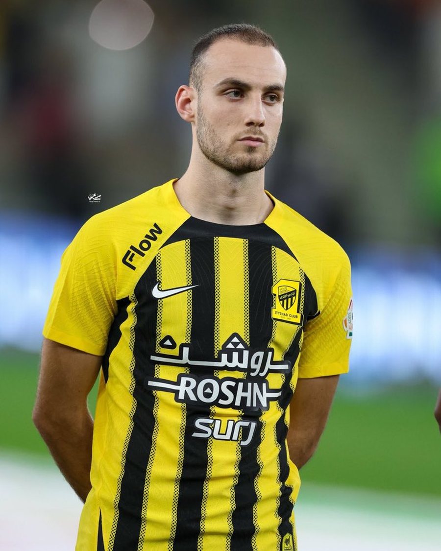 &ldquo;Armik&rdquo; me Broj&euml;n, mik me Xhak&euml;n, Mario Mitaj n&euml;