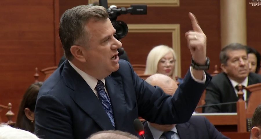 Balla-Berish&euml;s: Antimiting n&euml; Vlor&euml;? Kemi dit&euml;lindje, por