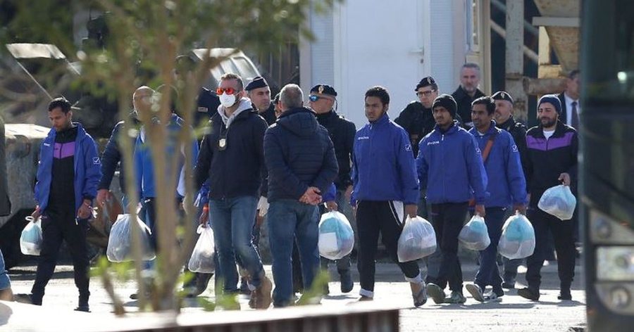 BIRN: Dëbimi i emigrantëve egjiptianë nga Gjadri vendos një