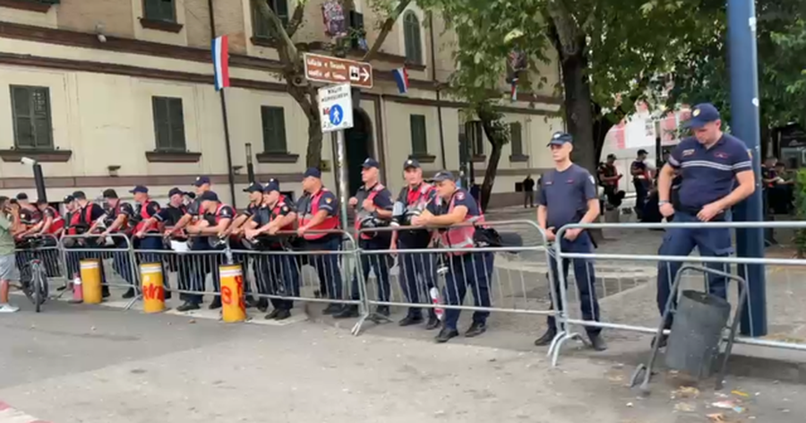 Blindohet parlamenti para nisjes s&euml; Seanc&euml;s Plenare, masa t&euml;