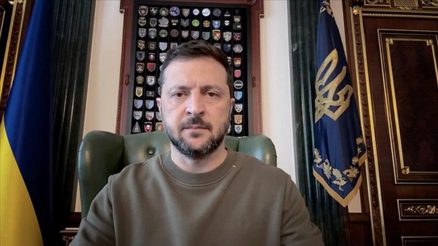 &ldquo;T&euml;rhiqni pajisjet ushtarake n&euml; kufi&rdquo;/ Zelensky ultimatum