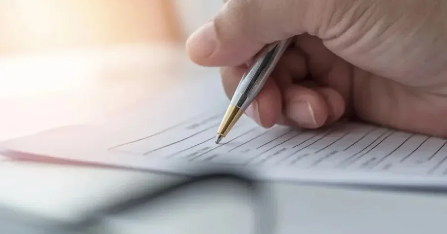 Mbi 26 mij&euml; nx&euml;n&euml;s n&euml; testin e Gjuh&euml;s Shqipe e