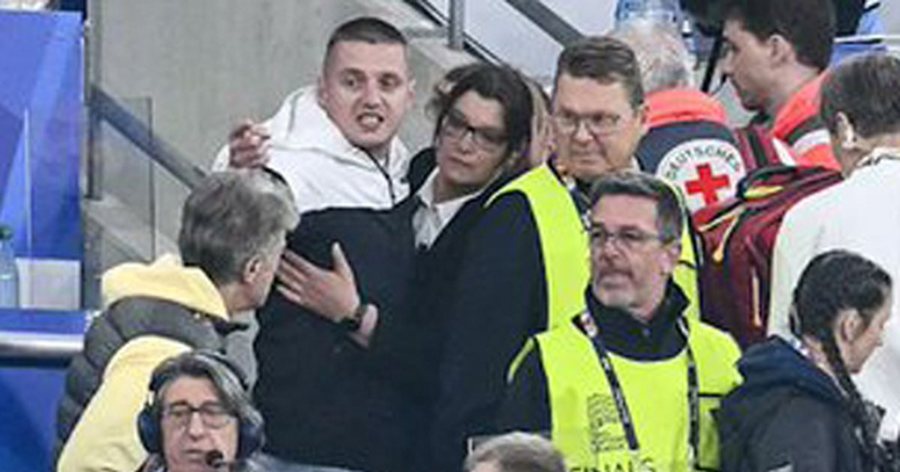 Tragjedi në finalen e Ligës së Kombeve: Tifozi bie nga tribunat