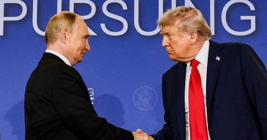 Trumpi dhe Putini do të takohen në Budapest për bisedime