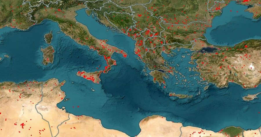 Mesdheu i pushtuar nga zjarret, NASA publikon hartën satelitore të