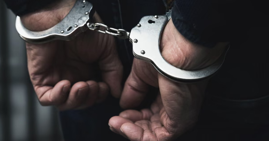 I shpallur n&euml; k&euml;rkim nga autoritet n&euml; Kosov&euml; p&euml;r