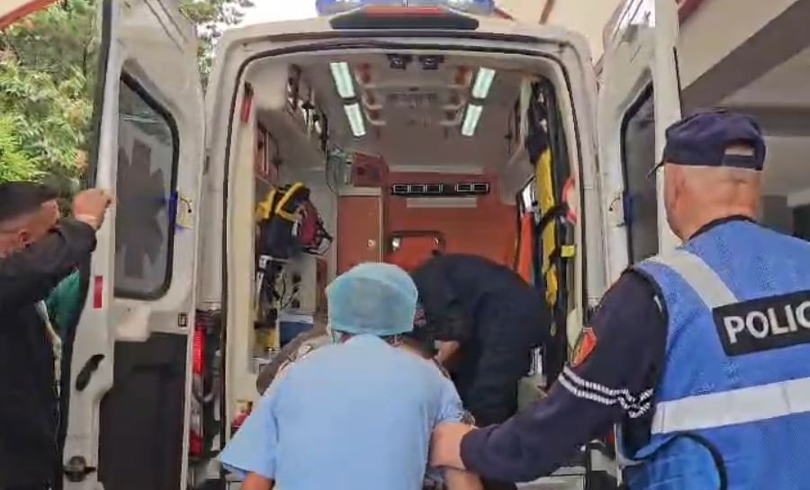 &ldquo;&Ccedil;far&euml; i b&euml;re?!&rdquo;/ Autori i vrasjes s&euml; policit