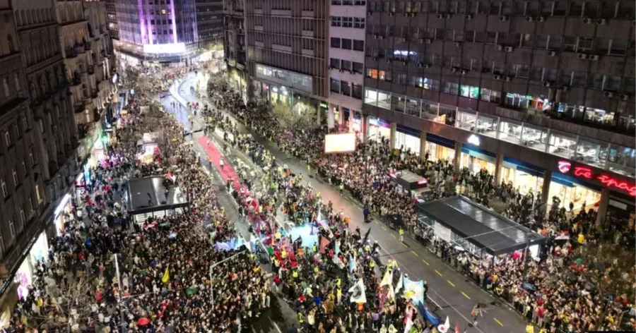 "Protesta më e madhe në Serbi!" Studentët