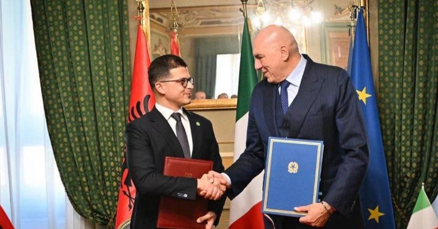 Ministri i Mbrojtjes dhe homologu italian nënshkruajnë