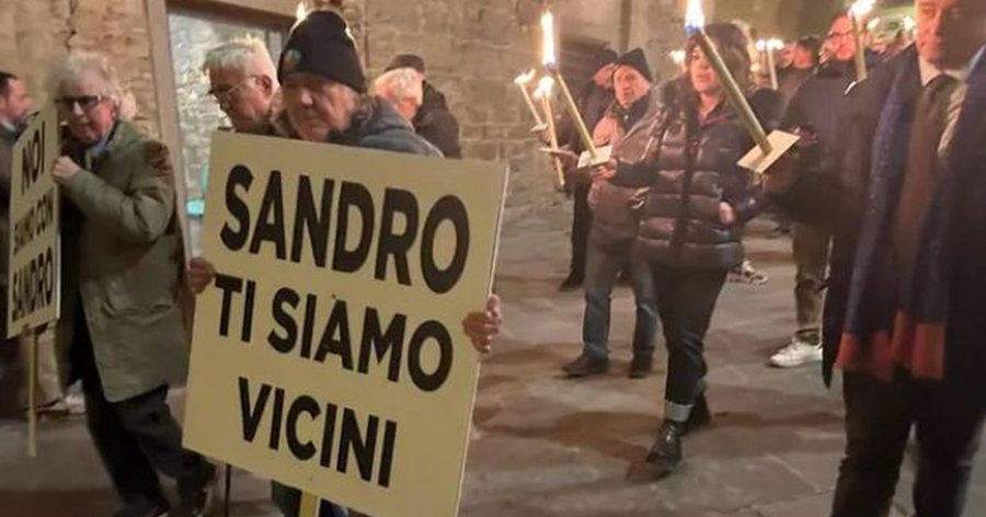 Vrau me pushkë fqinjin e tij shqiptar pasi tentoi t’i