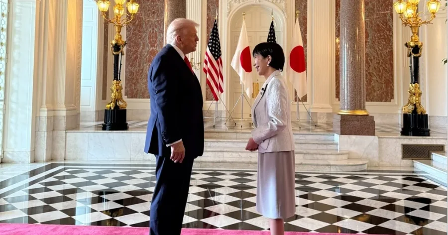 Trump pritet në Japoni nga kryeministrja e parë femër! Takimi i