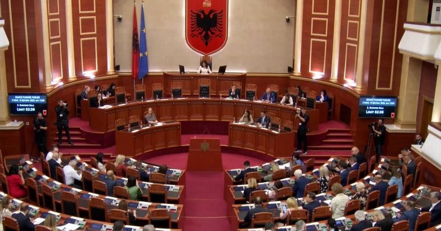 Seanca plenare/ Bardhi akuza Spiropalit: Nuk ishit në Ukrainë, por