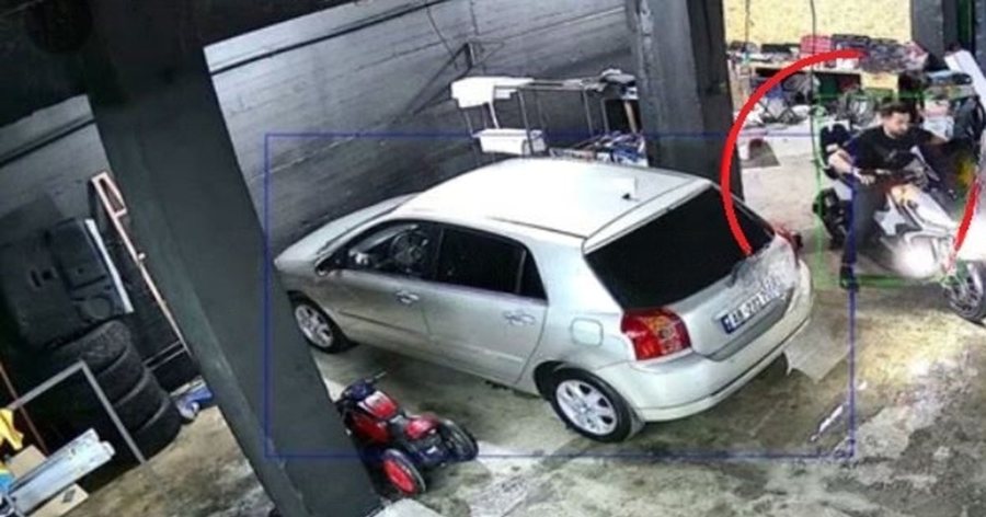 FOTO/ Dyshohet se &euml;sht&euml; ekzekutuar nga shoku i ngusht&euml;, ky