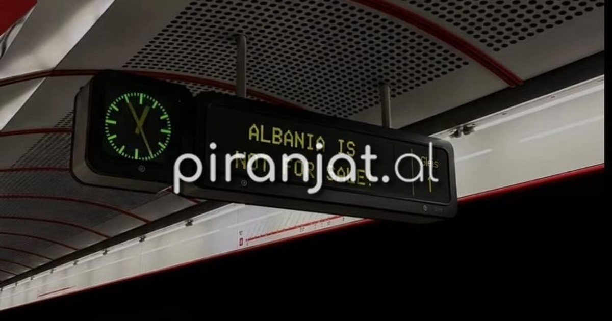  Albania is not for sale  shfaqet në metronë e Vjenës  mesazh solidarizues me protestat në Shqipëri