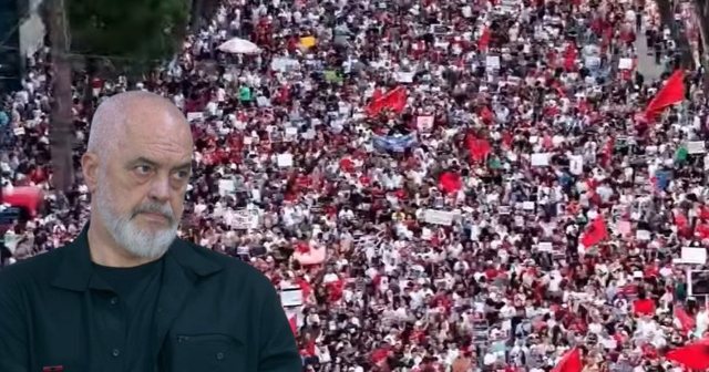 Kryeministri Rama provokon protestuesit: "Kllouna", më shani sa
