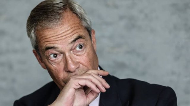 Hije skandali mbi Nigel Farage/ &ldquo;Babai i Brexit&rdquo; akuzohet nga media